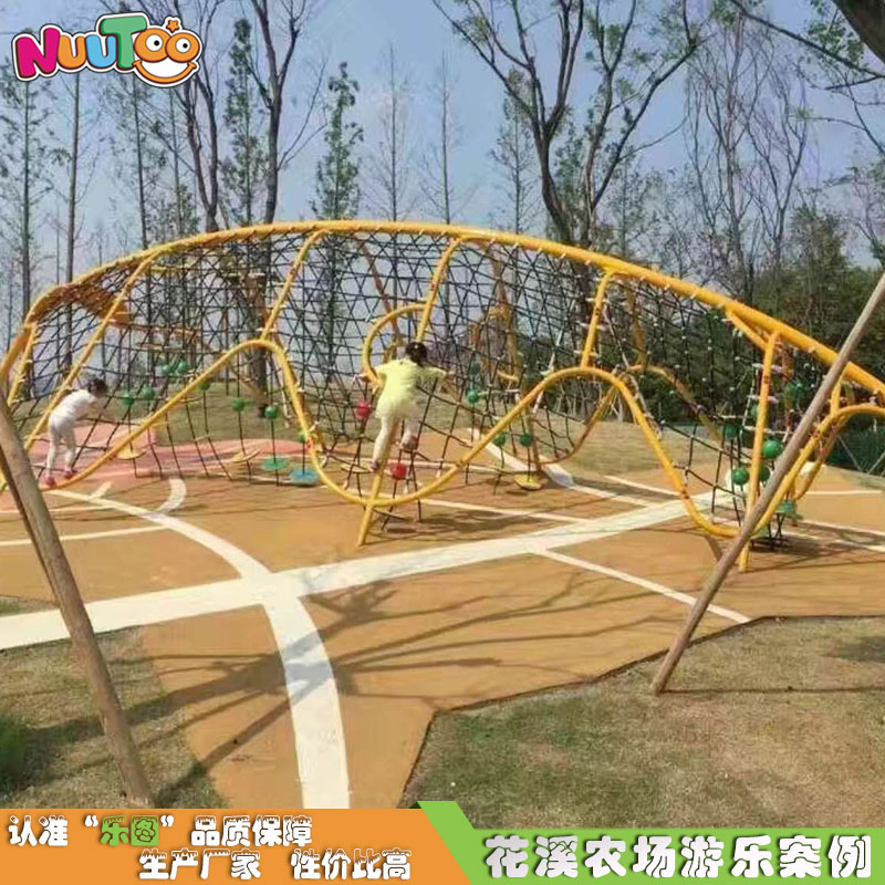 小區(qū)大型室外滑梯價(jià)格是多少錢(qián)？