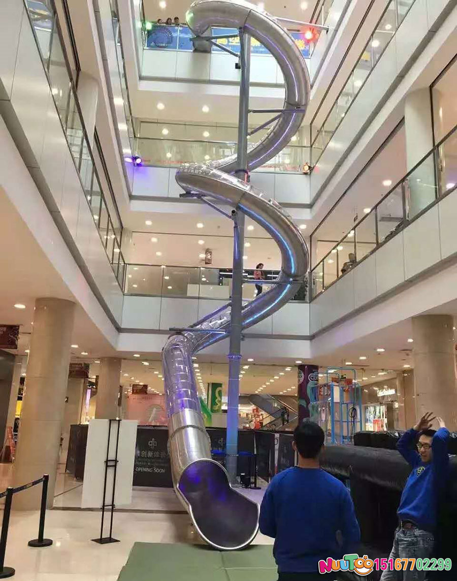 不銹鋼滑梯的材料有什么特別之處？有多方面優(yōu)點