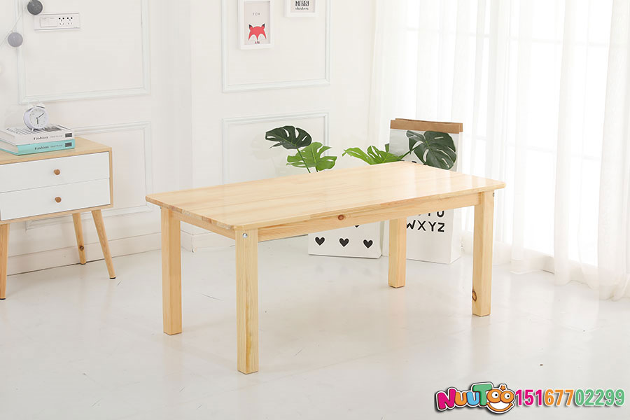 幼兒桌椅哪種材質(zhì)好維護(hù)一些？要綜合考慮