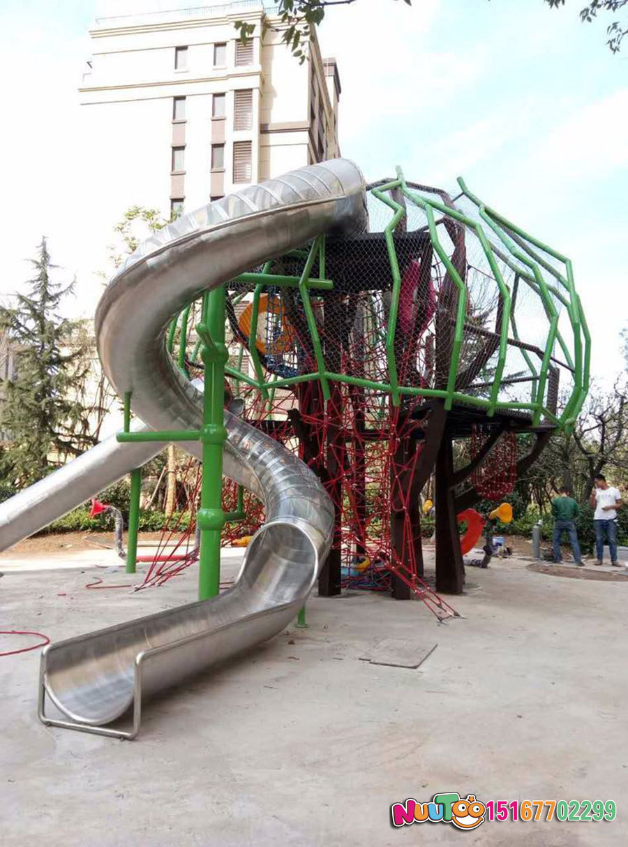 如何養(yǎng)護(hù)幼兒園戶外玩具？能使壽命更長久