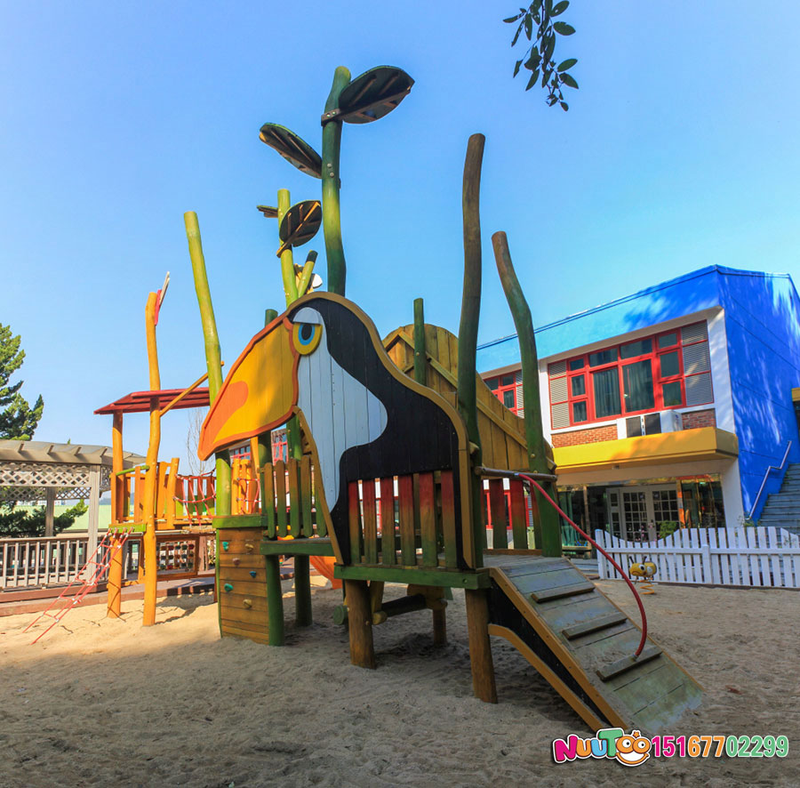 如何選擇正確的幼兒園戶外滑梯以及戶外滑梯怎么保養(yǎng)？